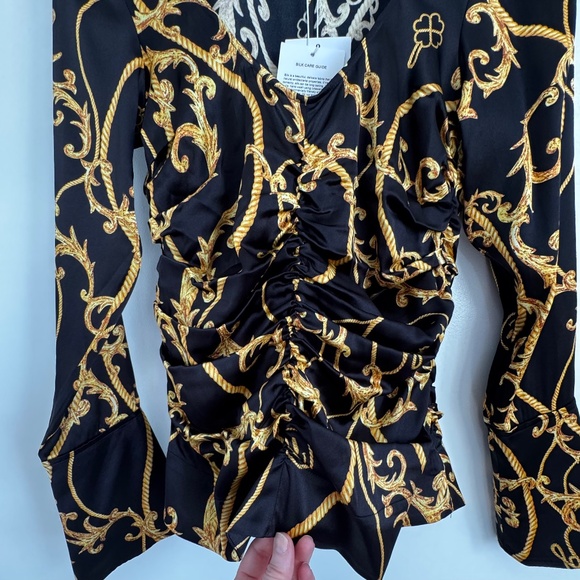 NWT Ganni Silk Stretch Blouse U-neck Gathered Fitted Black & Gold Baroque - Picture 9 of 16